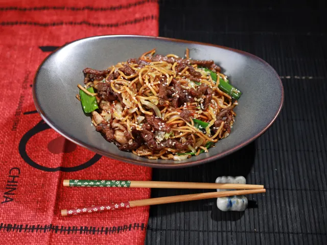 Dana Etli Noodle - Rao China Çankaya