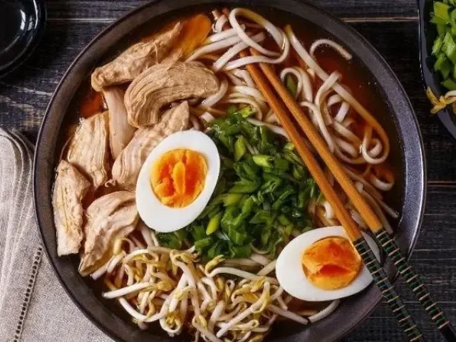 Tavuklu Mantılı Ramen - Rao China Çankaya